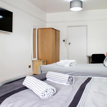 Large Studio Garden Flat On Golders Green Road London Exterior photo